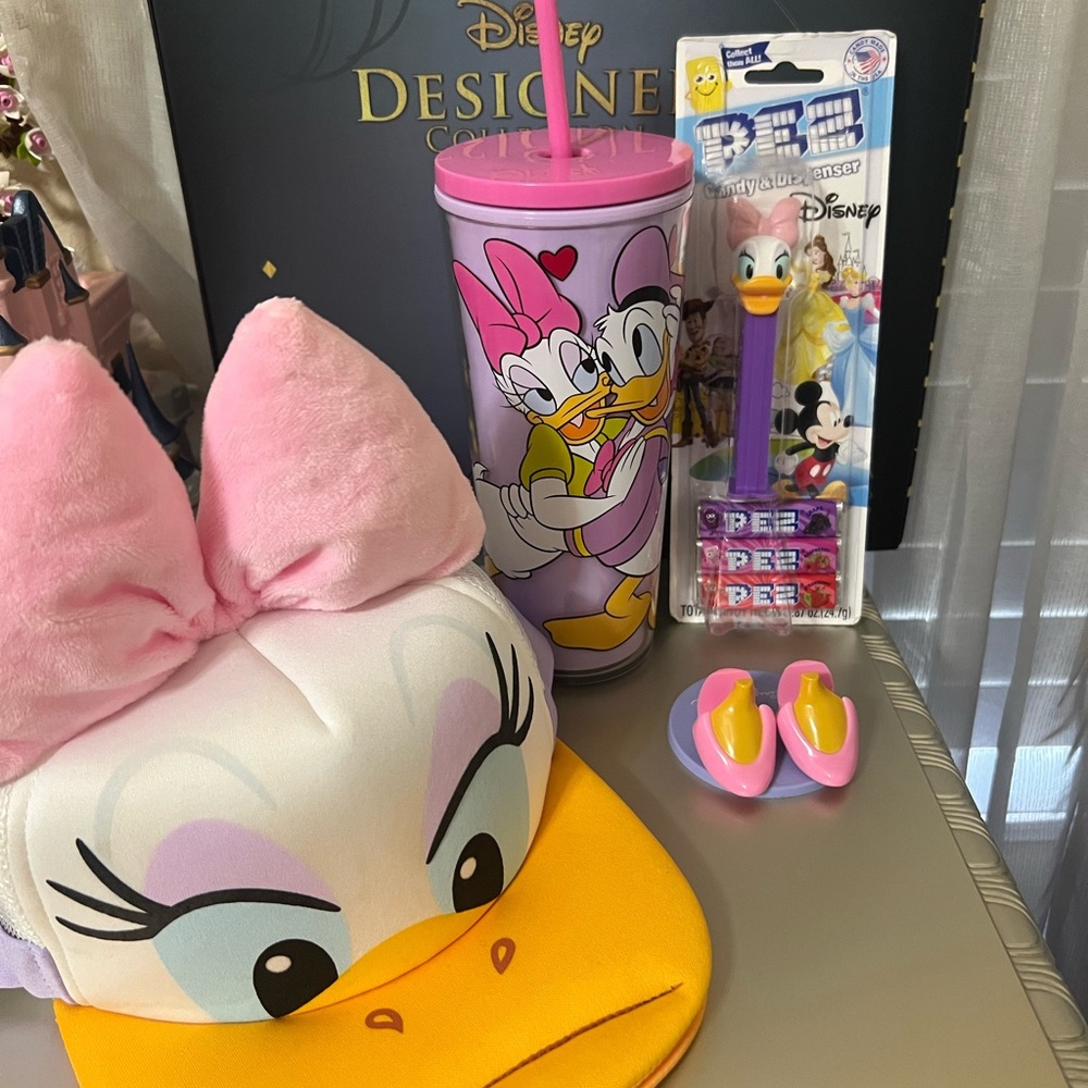 Disney Daisy Duck Toy Set - Purple, Pink, and Yellow